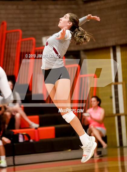 Thumbnail 1 in Desert Ridge @ Corona del Sol photogallery.