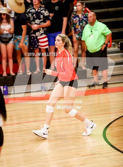 Thumbnail 2 in Desert Ridge @ Corona del Sol photogallery.
