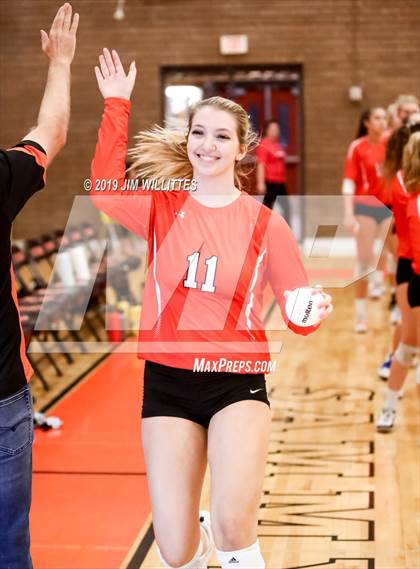 Thumbnail 3 in Desert Ridge @ Corona del Sol photogallery.