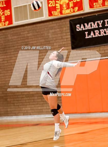 Thumbnail 3 in Desert Ridge @ Corona del Sol photogallery.