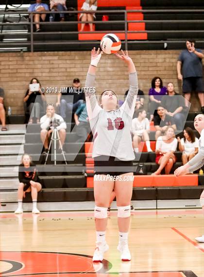 Thumbnail 3 in Desert Ridge @ Corona del Sol photogallery.