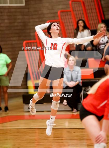 Thumbnail 2 in Desert Ridge @ Corona del Sol photogallery.