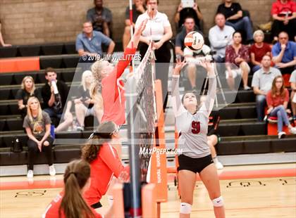 Thumbnail 1 in Desert Ridge @ Corona del Sol photogallery.