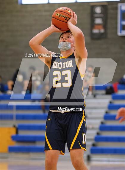 Thumbnail 2 in Decatur @ Tahoma photogallery.