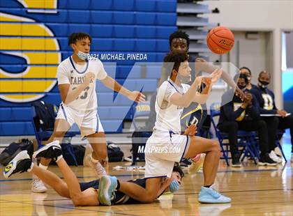 Thumbnail 1 in Decatur @ Tahoma photogallery.