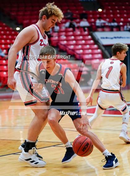 Thumbnail 3 in Springville vs. Crimson Cliffs (Coach Walker Classic) photogallery.