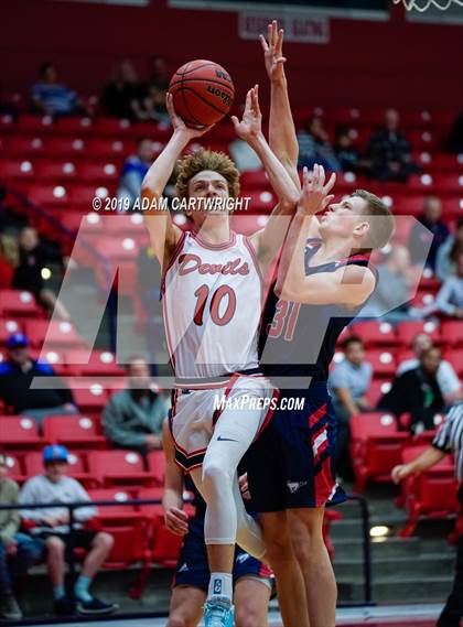 Thumbnail 1 in Springville vs. Crimson Cliffs (Coach Walker Classic) photogallery.