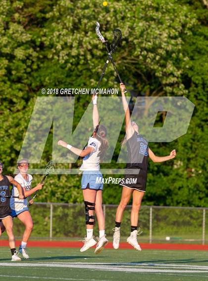 Thumbnail 2 in Wilton vs Darien (FCIAC Finals) photogallery.