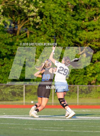 Thumbnail 2 in Wilton vs Darien (FCIAC Finals) photogallery.