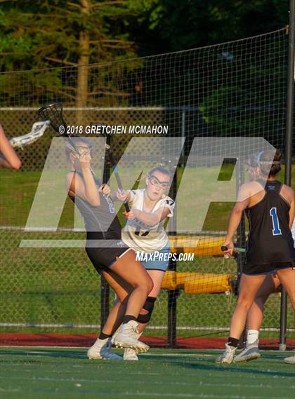 Thumbnail 2 in Wilton vs Darien (FCIAC Finals) photogallery.