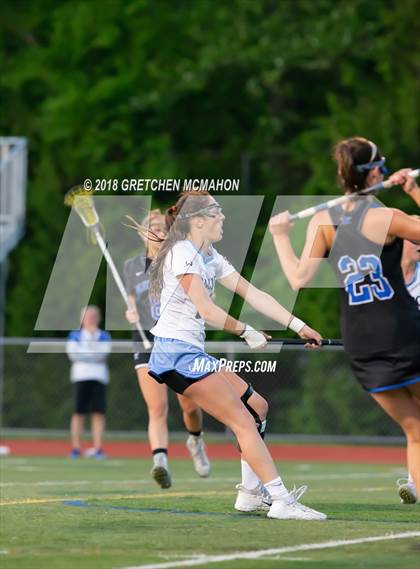 Thumbnail 3 in Wilton vs Darien (FCIAC Finals) photogallery.