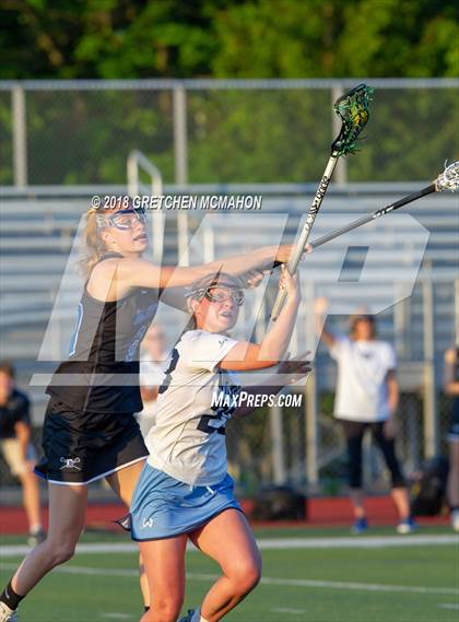 Thumbnail 2 in Wilton vs Darien (FCIAC Finals) photogallery.