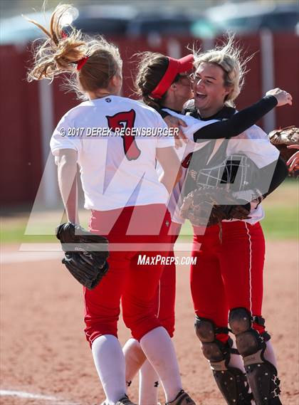 Thumbnail 3 in Brighton vs Loveland (CHSAA 5A Region 8 Playoff) photogallery.