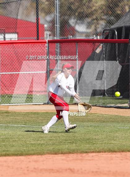 Thumbnail 3 in Brighton vs Loveland (CHSAA 5A Region 8 Playoff) photogallery.