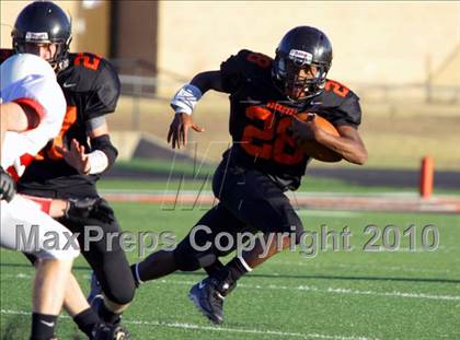 Thumbnail 2 in Gilmer vs Carthage photogallery.