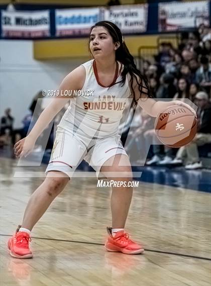 Thumbnail 3 in Espanola Valley vs. Cleveland (Capital City Tournament) photogallery.