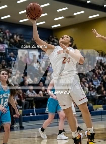 Thumbnail 3 in Espanola Valley vs. Cleveland (Capital City Tournament) photogallery.