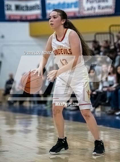 Thumbnail 1 in Espanola Valley vs. Cleveland (Capital City Tournament) photogallery.