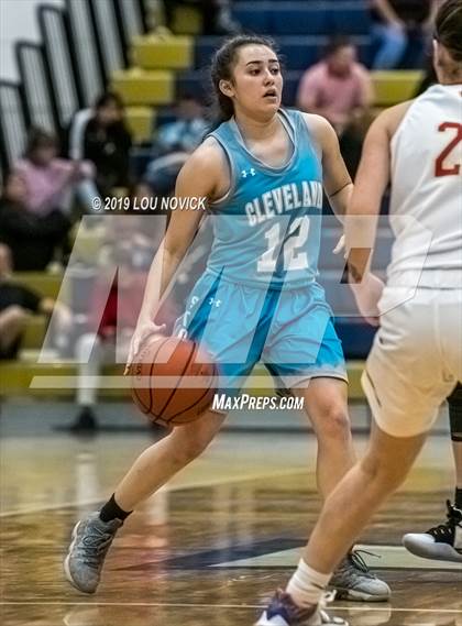 Thumbnail 3 in Espanola Valley vs. Cleveland (Capital City Tournament) photogallery.