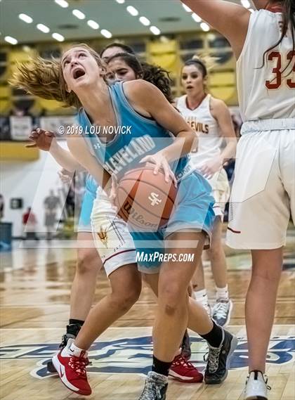 Thumbnail 2 in Espanola Valley vs. Cleveland (Capital City Tournament) photogallery.