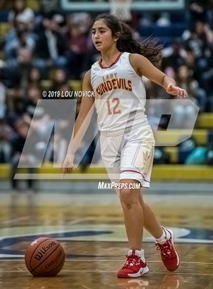 Thumbnail 2 in Espanola Valley vs. Cleveland (Capital City Tournament) photogallery.