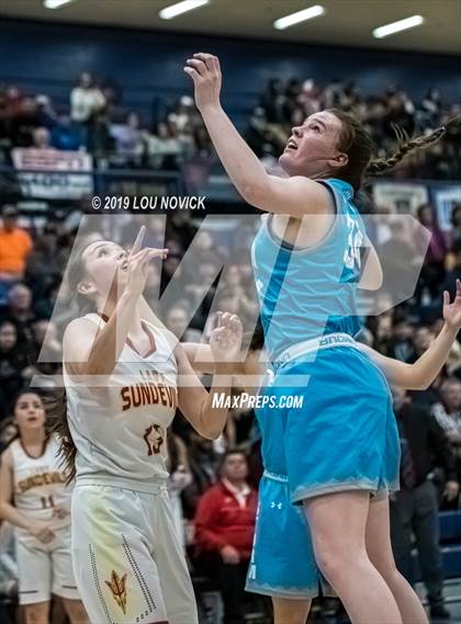 Thumbnail 2 in Espanola Valley vs. Cleveland (Capital City Tournament) photogallery.