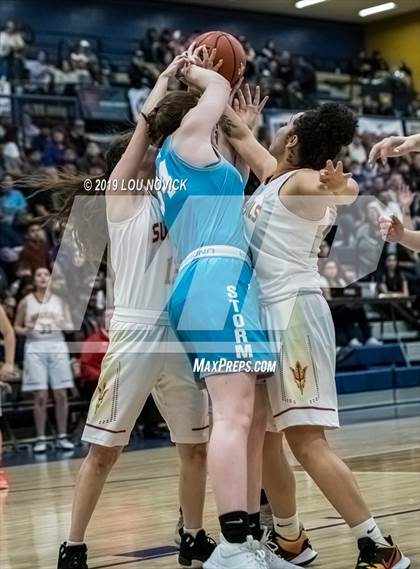 Thumbnail 2 in Espanola Valley vs. Cleveland (Capital City Tournament) photogallery.