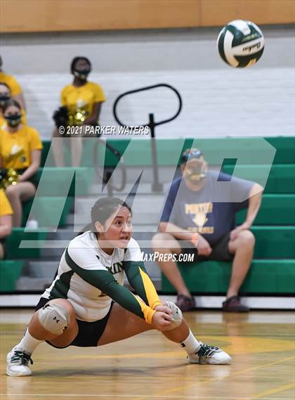 Thumbnail 3 in Archbishop Hannan @ Cabrini photogallery.
