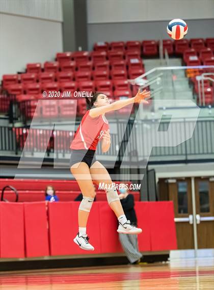 Thumbnail 3 in Lewisville @ Coppell (A Teams) photogallery.