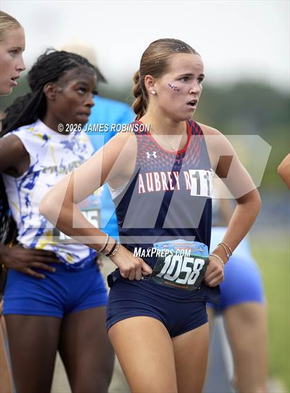 Thumbnail 1 in FHSAA 2A Final (800 Meters) photogallery.