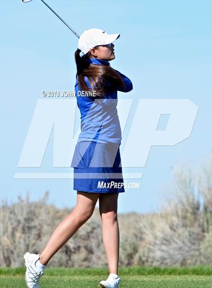 Thumbnail 3 in Taos Invitational photogallery.