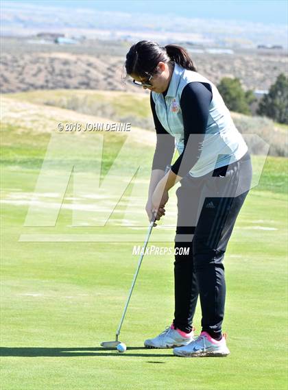 Thumbnail 3 in Taos Invitational photogallery.