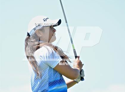Thumbnail 1 in Taos Invitational photogallery.