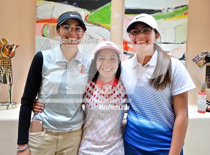Thumbnail 3 in Taos Invitational photogallery.