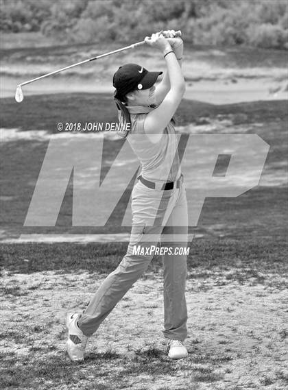 Thumbnail 2 in Taos Invitational photogallery.