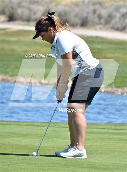 Thumbnail 1 in Taos Invitational photogallery.