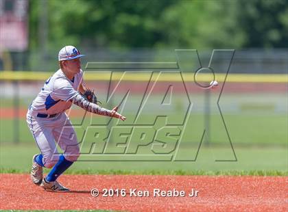 Thumbnail 1 in Hempfield Area vs. Plum (PIAA Class AAAA Quarterfinal) photogallery.