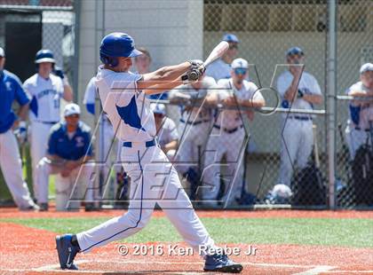Thumbnail 2 in Hempfield Area vs. Plum (PIAA Class AAAA Quarterfinal) photogallery.