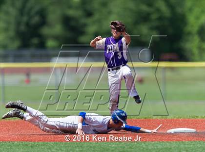 Thumbnail 3 in Hempfield Area vs. Plum (PIAA Class AAAA Quarterfinal) photogallery.