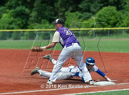 Thumbnail 1 in Hempfield Area vs. Plum (PIAA Class AAAA Quarterfinal) photogallery.