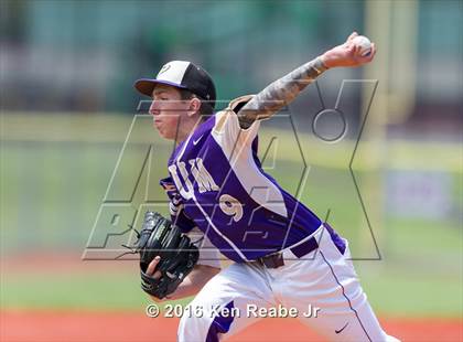 Thumbnail 1 in Hempfield Area vs. Plum (PIAA Class AAAA Quarterfinal) photogallery.