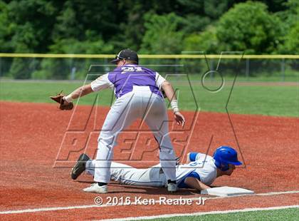 Thumbnail 1 in Hempfield Area vs. Plum (PIAA Class AAAA Quarterfinal) photogallery.