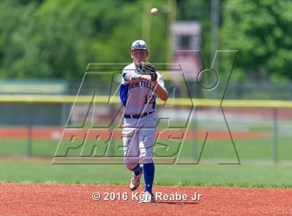 Thumbnail 3 in Hempfield Area vs. Plum (PIAA Class AAAA Quarterfinal) photogallery.