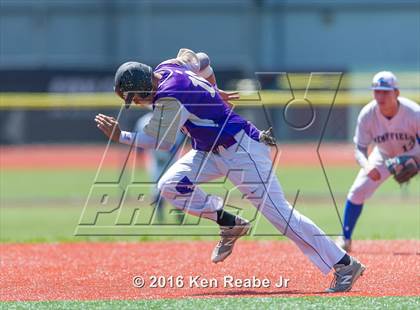 Thumbnail 3 in Hempfield Area vs. Plum (PIAA Class AAAA Quarterfinal) photogallery.