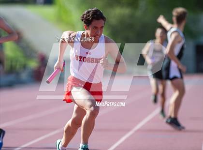 Thumbnail 1 in 2018 Loucks Games (Men's Frosh/Soph DMR) photogallery.