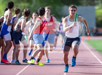 Thumbnail 3 in 2018 Loucks Games (Men's Frosh/Soph DMR) photogallery.