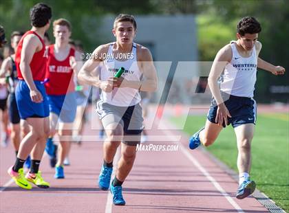 Thumbnail 1 in 2018 Loucks Games (Men's Frosh/Soph DMR) photogallery.