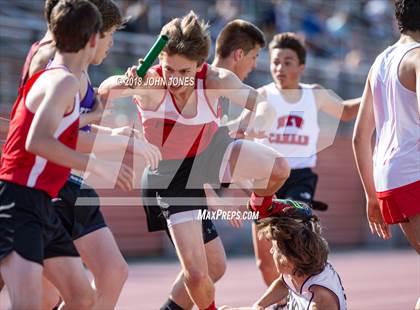 Thumbnail 3 in 2018 Loucks Games (Men's Frosh/Soph DMR) photogallery.
