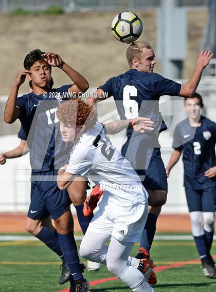 Thumbnail 2 in Huntington Beach vs. Tesoro (Hawks Invitational) photogallery.