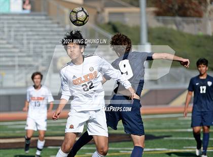 Thumbnail 3 in Huntington Beach vs. Tesoro (Hawks Invitational) photogallery.